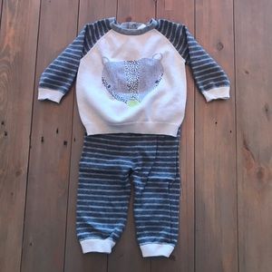 Egg by Susan Lazar sweater outfit